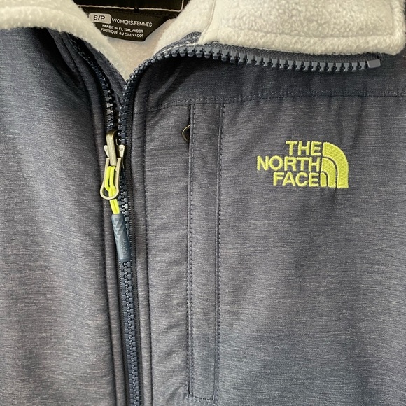 The North Face Polartec Fleece Zip Up Collared Jacket - Picture 3 of 15